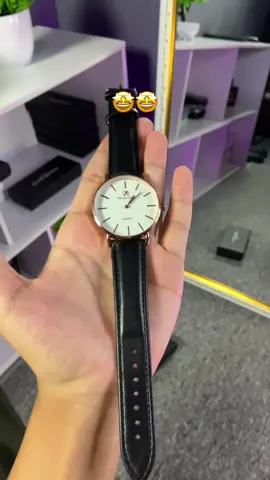 Jam tangan kece #jam #jamtangan #jamtanganmurah 