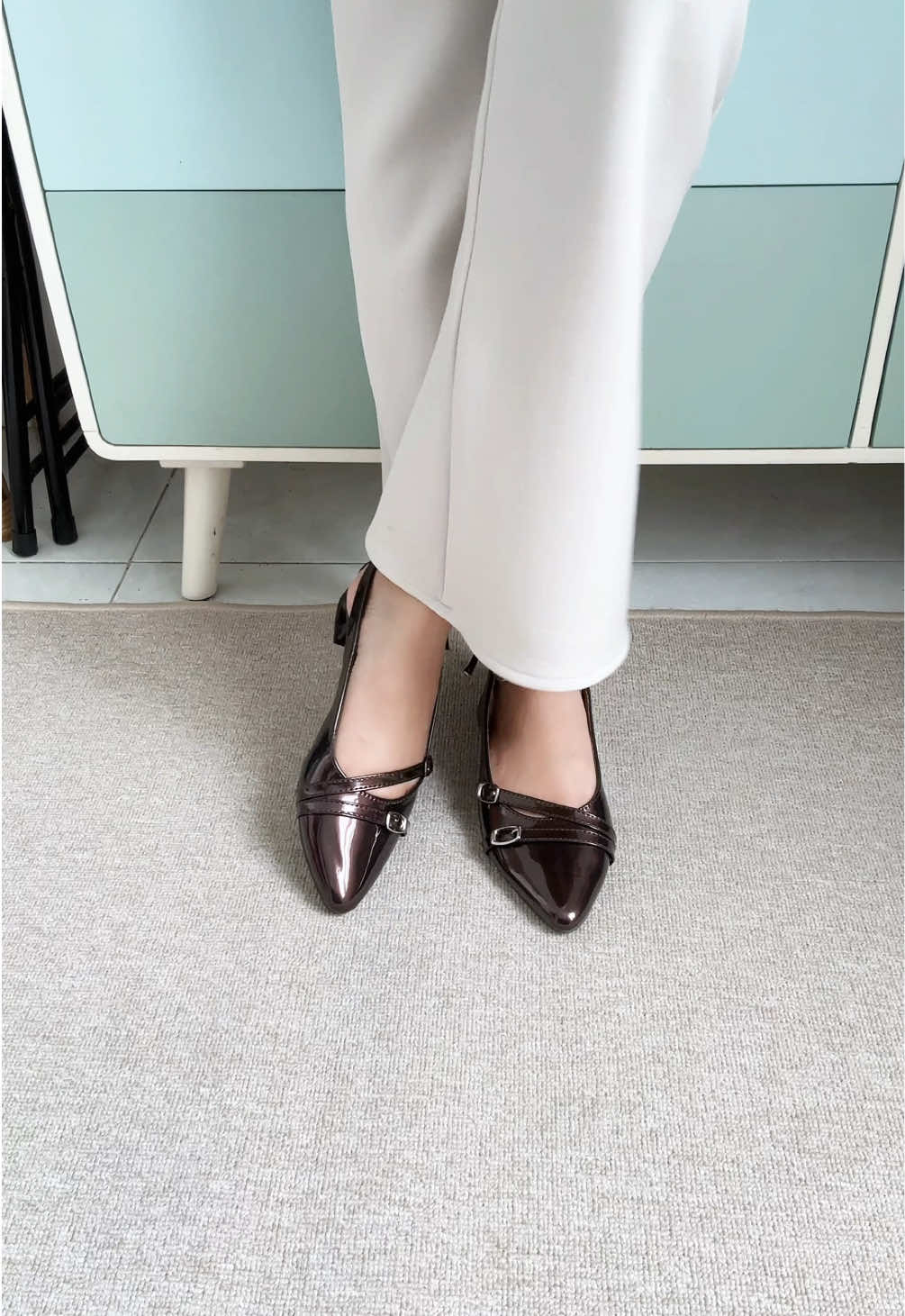 Sukaaa bgt warna heelsnya🫶🏻 #sandalheels #heelswanita #heelsmurah #heelscantik 
