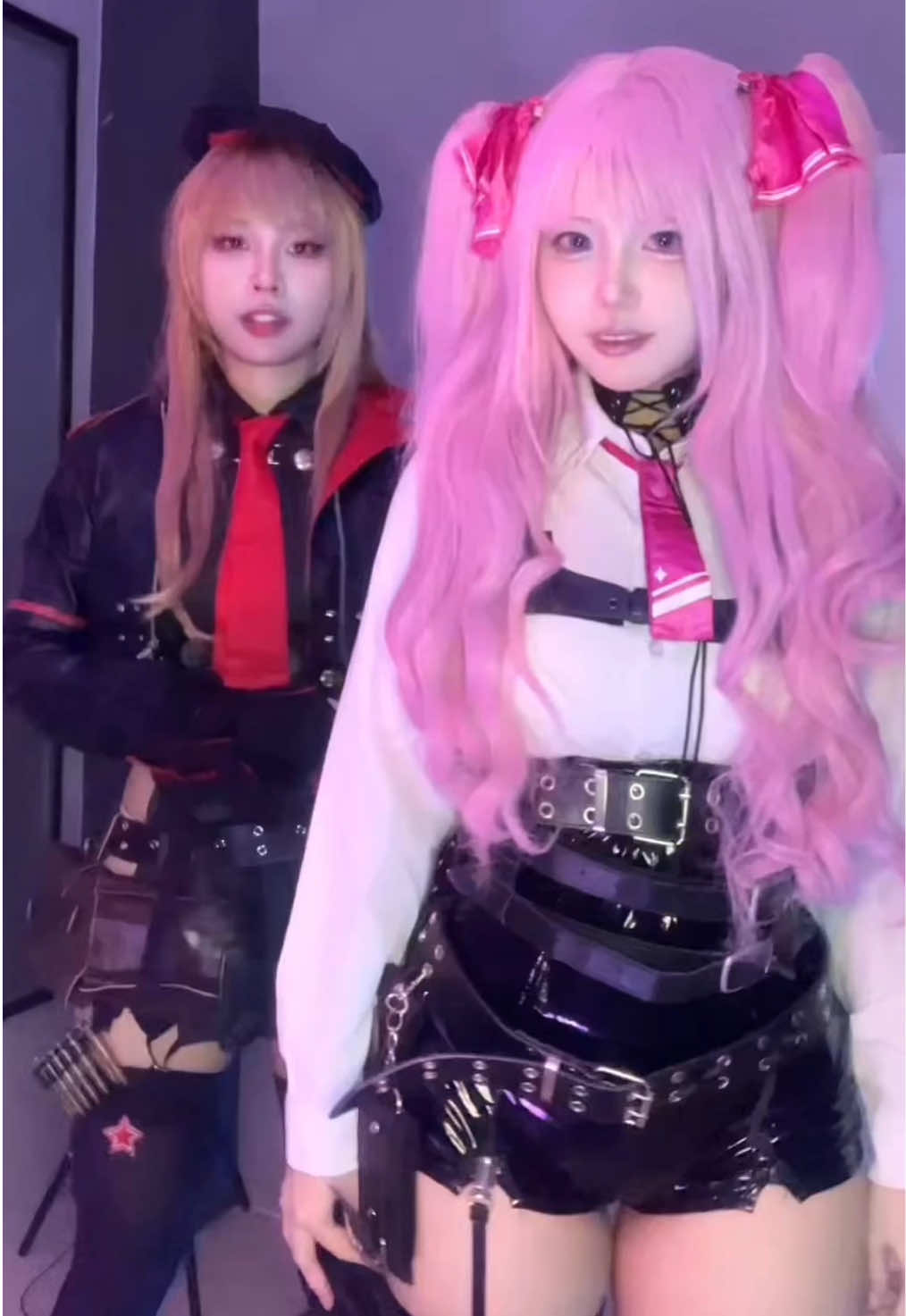 มาดูไส้กรอกส้ม ไส้กรอกชมพูเต้น rapi: @hello_0jelly #NIKKE #rapiredhood #yuni #cosplay 