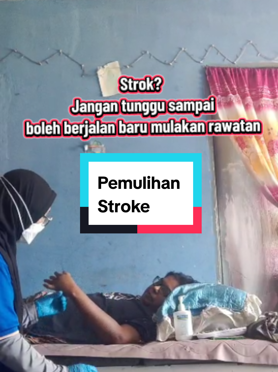 Tak boleh keluar rumah? Masih terlantar selepas strok? Jangan risau, kita bawa pemulihan ke rumah anda🤗 Kami di Home Link Physio & Rehab menyediakan Program Pemulihan Strok di Rumah, khas untuk: ✅ Pesakit strok yang terlantar di katil ✅ Pesakit yang sukar bergerak atau menggunakan kerusi roda ✅ Mereka yang tak dapat hadir ke pusat fisioterapi 👉 Apa yang anda akan dapat? • Lawatan fisioterapis bertauliah ke rumah • Senaman khusus untuk pemulihan saraf & kekuatan otot • Rawatan yang disesuaikan mengikut tahap kemampuan pesakit • Bimbingan & sokongan penuh untuk keluarga penjaga ▶️ Kenapa penting untuk mula awal? Setiap hari yang ditangguh, risiko kekakuan, sakit sendi & kelemahan otot semakin meningkat. Lebih cepat rawatan dimulakan, lebih tinggi peluang untuk pulih. Jangan tunggu lagi.  Pulihkan harapan dan fungsi dari rumah anda. Nak Programe Pemulihan Strok Di Rumah🏠 Hubungi Kami: 📞 011-21001515 🌐 www.homelinkphysio.com 📍Lokasi: Kawasan Klang Valley  #strok #stroke  #pemulihanstroke  #Therapy  #fisioterapirumah  #homerehab #homelinkphysio #hometherapy #homeservice #mobilephysio #physiotherapy #rehab #rehabcare #pemulihan #fisioterapi #kualalumpur #klangvalley #strokeawareness #strokesurvivor #strokerecovery #traning #homeexercise #elderly #paralyzed 