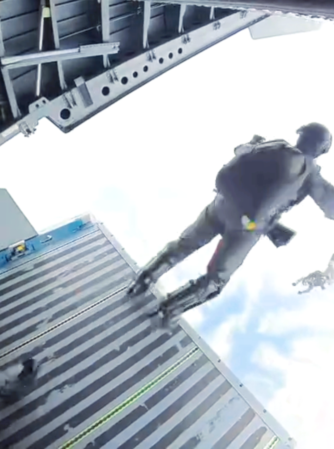 Wanted a better view, so I jumped. #skydiving #skydive #fyp #kopassus #indonesiajuara 