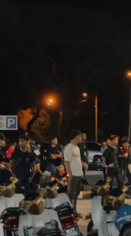 Rilek!! ikot!! Gitu jah 