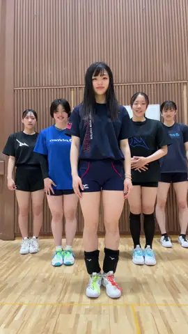今日は冬生まれ⛄️春リーグ最終戦まであと2日！#千里金蘭大学 #女子バレー部 #千里金蘭大学バレーボール部 #大学バレー #おすすめ #volleyball #女子大 #関西 #いいね #フォローお願いします #冬 