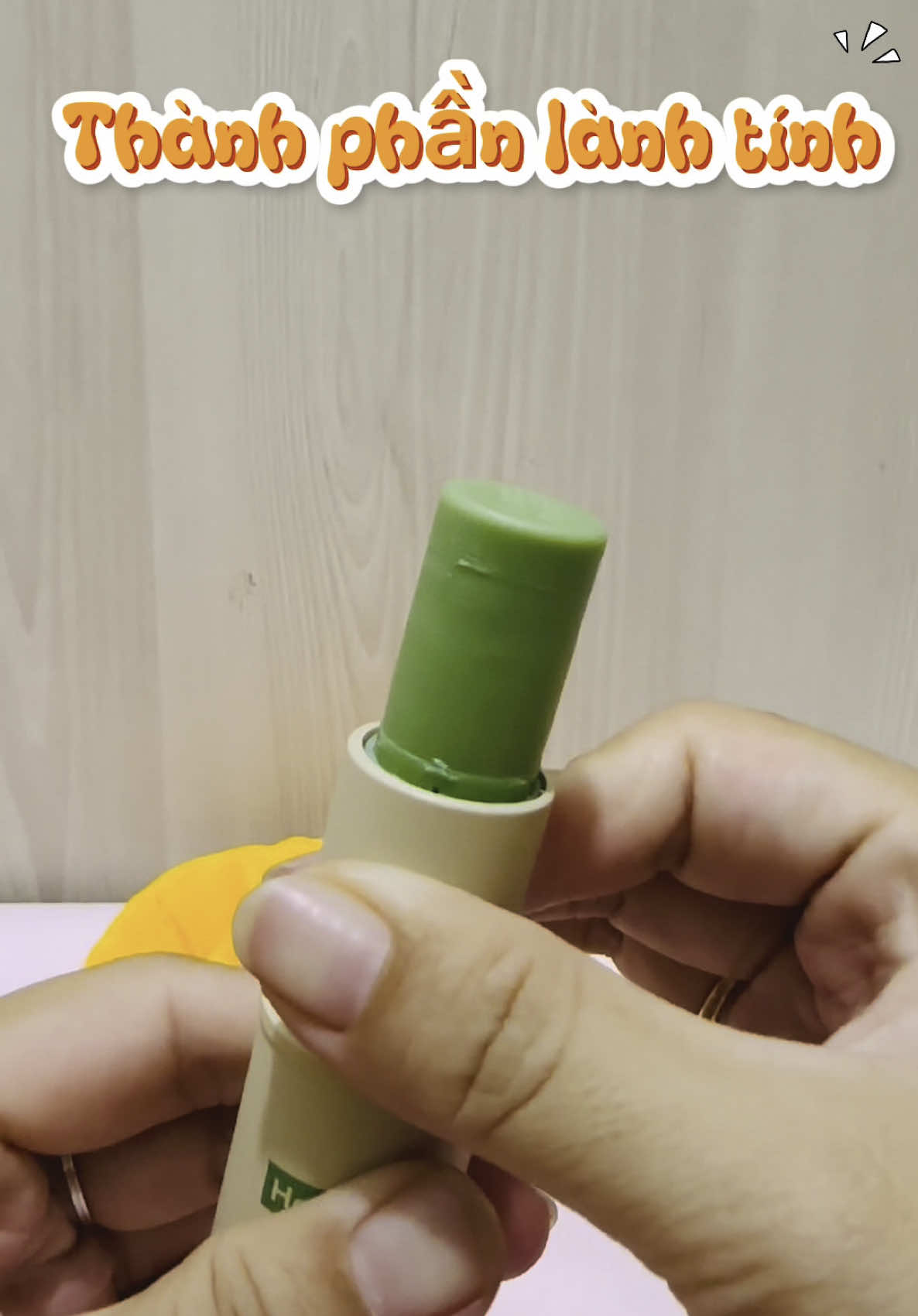 Tinh dầu thơm thảo dược terra pafe. Hỗ trợ thông mũi, sảng khoái, giảm ngứa vùng da dị ứng, côn trùng cắn. Thảo dược tự nhiên #canlaco #dauthomthaoduoc #dauthomthaoduocterrapafe #tinhdauthaoduocterrapafe #terrapafe 