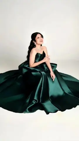 #shabrinaleanor #yoviewidianto #arsywidianto #pendampingmu #tahtahatiku #fullsong #videolebihpanjang #lagukemenangan #indonesianidol #indonesianidol2025 #musikindonesia #videomusic #videomusik #laguhits #laguviral #soundviral #liriklagu #fulllirik  #musicplaylist #tiktokmusic #lovelytunes #foryou 
