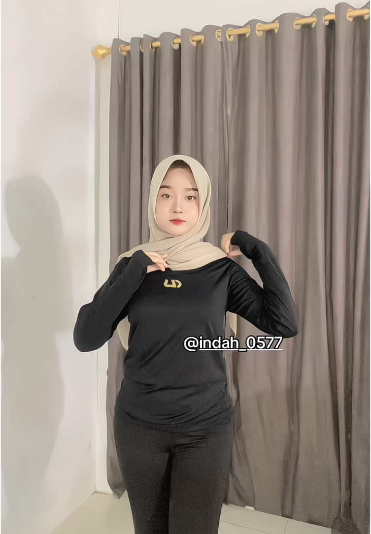 #rekomendasioutfitolahraga #ootdolahragahijab #outfitolahragahijab #fypp #fypシ゚ 