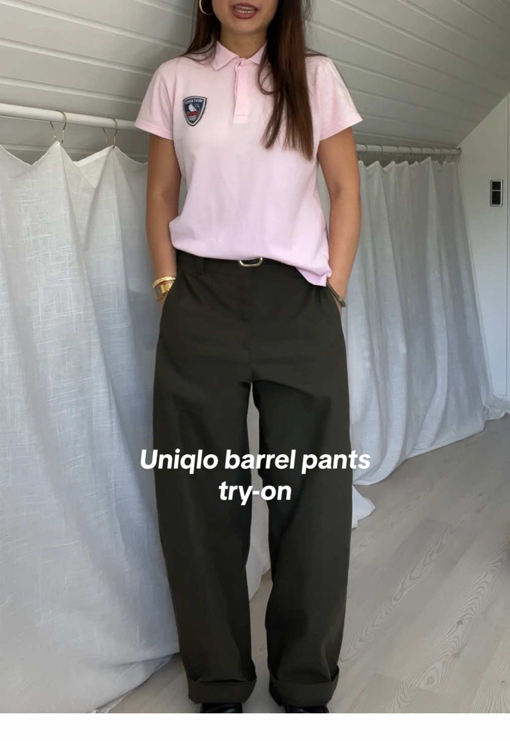 Uniqlo 👏🏼👏🏼👏🏼 - - - - #foryou #OOTD #fyp #styleinspo #barreljeans #barrelchinos #uniqlobarreltrousers #uniqlo #uniqlobarrelpants #uniqlocopenhagen 