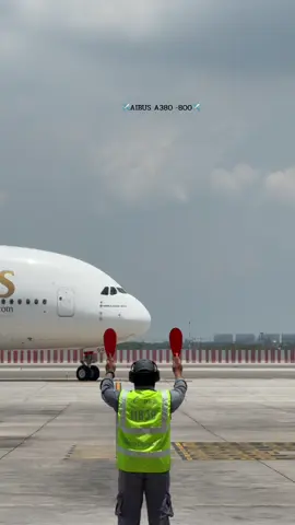Emirates A380-800พี่ใหญ่จากDubai#เทรนด์วันนี้ #emirates #airbus #a380 #เทรนด์วันนี้ #fyppppppppppppppppppppppp #viraltiktok #fyppppppppppppppppppppppp #แฮชแท็กซี่ยอดนิยมวันนี้ #ท่าอากาศยานสุวรรณภูมิ #ขอบคุณทุกกำลังใจ❤️ขอบคุณทุกคอมเม้น🙏 #ฝากติดตามด้วย 