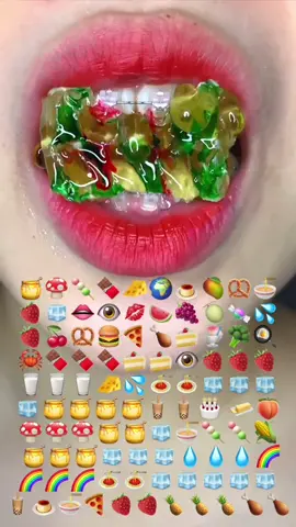 SLEEP SOUND asmr eating with@Closer Food🐰#eatingfyp #army_jk_blink_lisa111 #food #lips what next? Follow for more🤳#erinnerung 