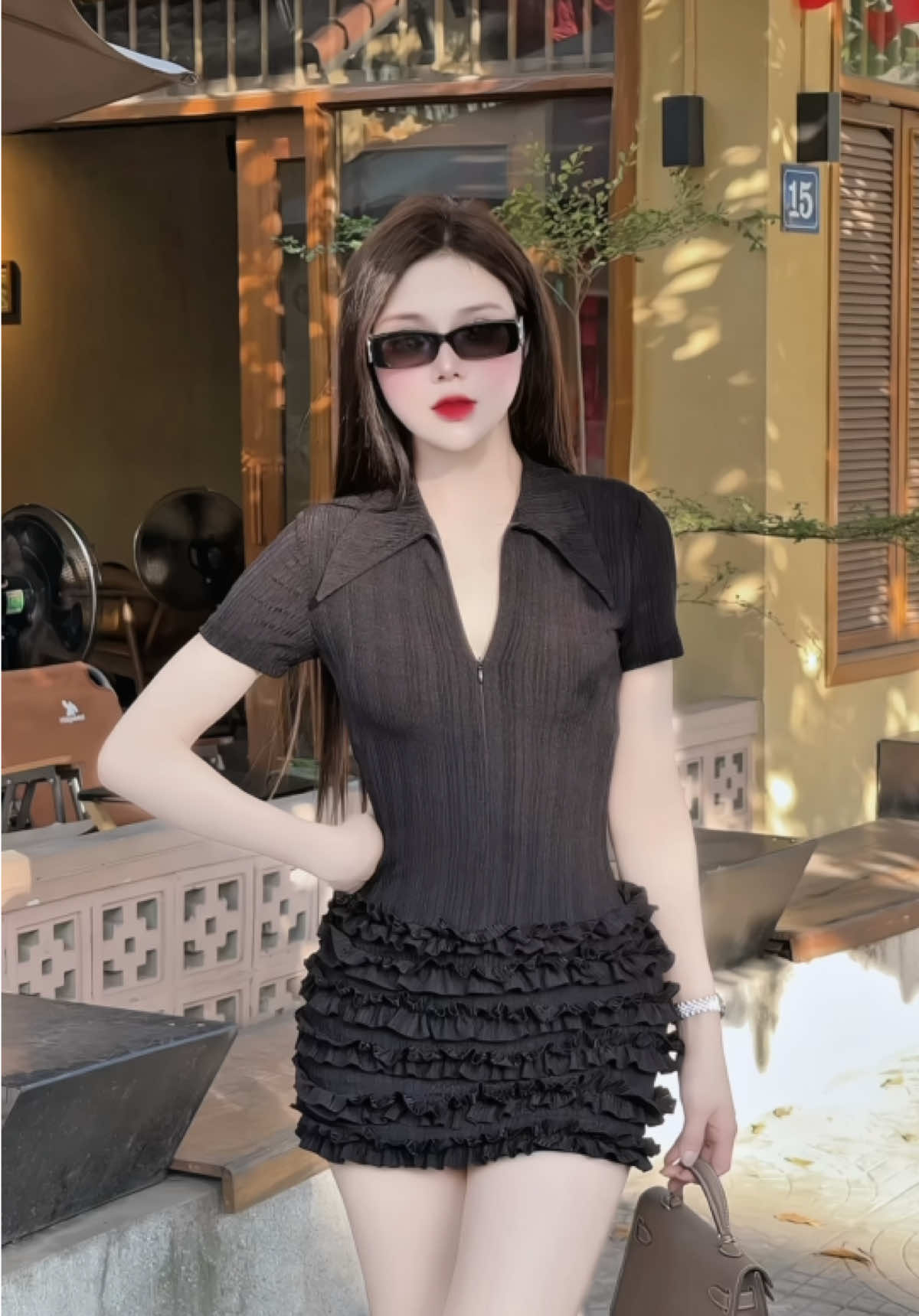 “Lòng người như biển cả, ta là cá không thể bơi hết đại dương” #trangbalyfashion #xuhuongtiktok2025 #xuhuongtiktok #trendiing #trangbaly 