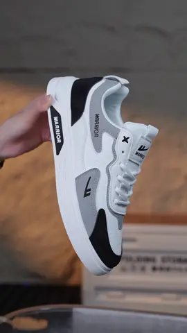 sepatu sneakers baru ini nyaman dipakai kerja #sepatusneakers #sneakerspria #sepatupria #sepatuimport