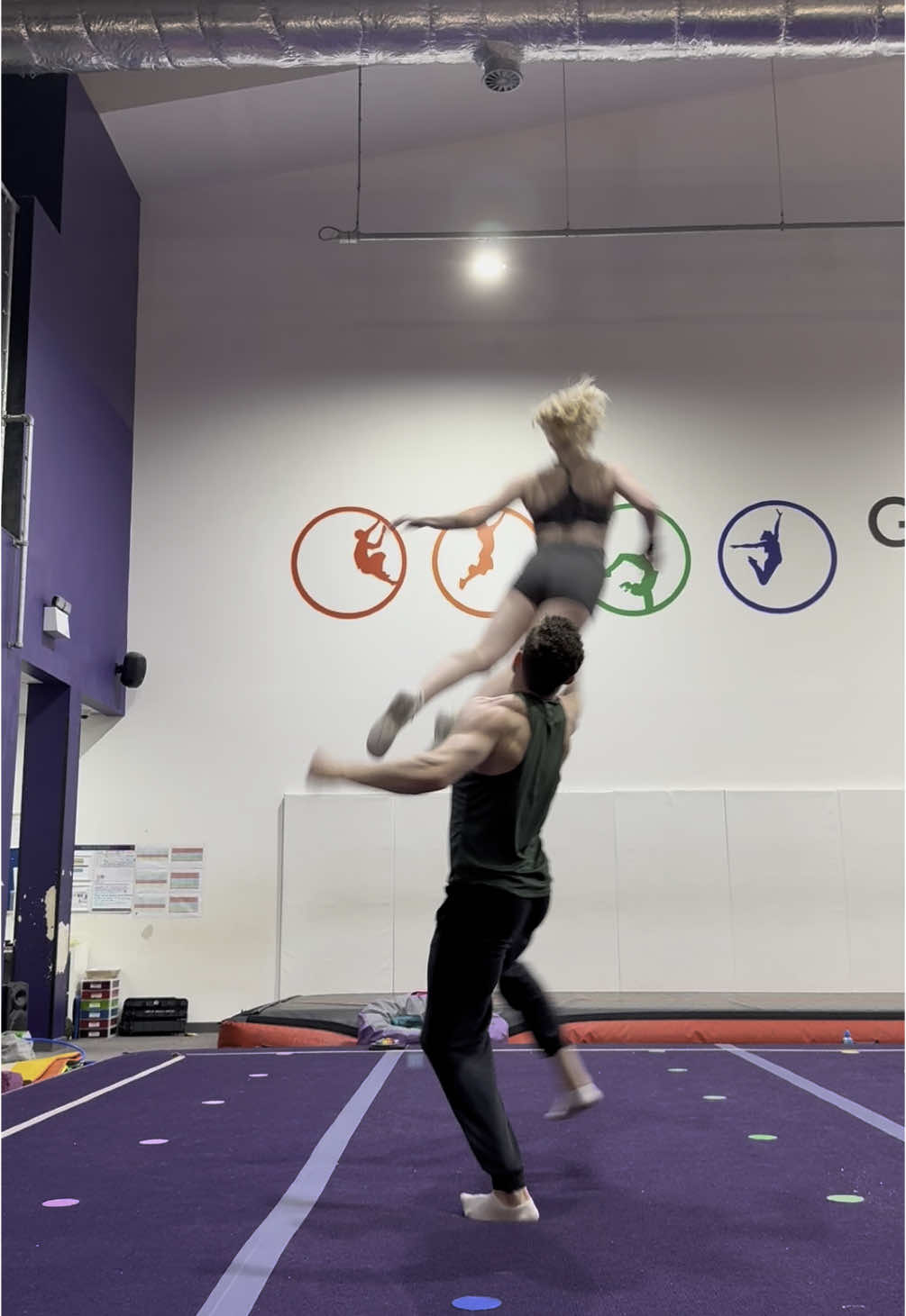 pimp down pimp in distress #cheerleading #cheer #ukcheer #coedstunt #coed #coedcheer #partnerstunt #partnertrick #acro #sports #gymnastics #allstarcheer #cheeruk 