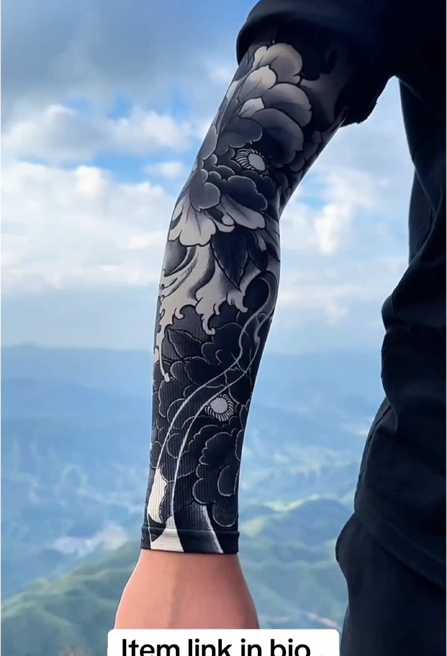 Tattoo art | Link in bio #swifttattoo #tattoos #tattooidea #fashiontips #howtotattoo #america #tattoosleeve 