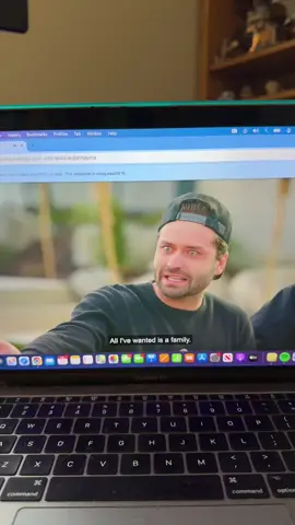 the only person spitting facts at the barbecue because in what world should taylor and dakota be together when he treats her like shit #slomw #secretlivesofmormonwiveshulu #secretlivesofmormonwives #hulu 