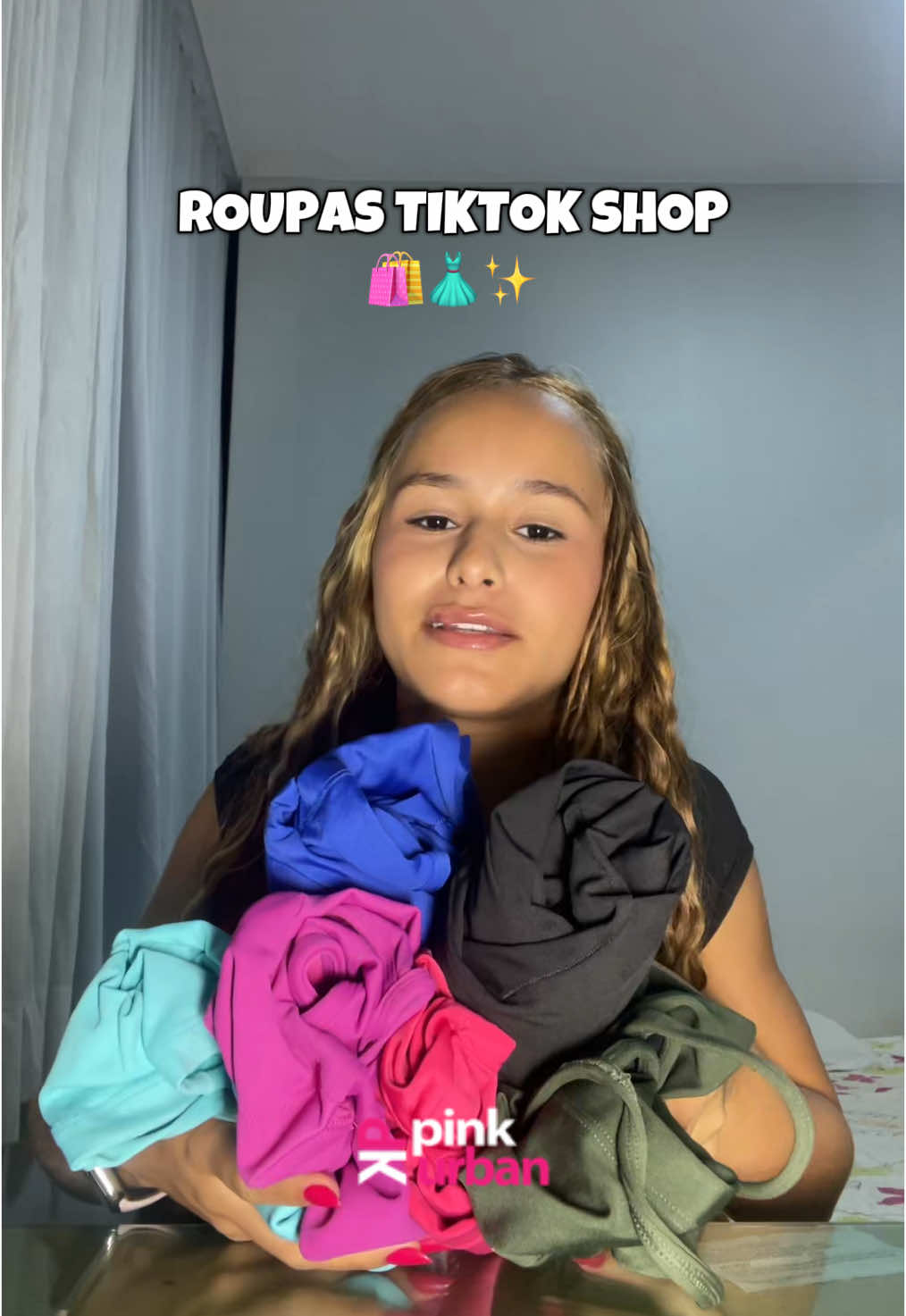 Aproveiteemmm!!!! Vocês sabem que minhas indicações são certeiras 😉💗 Todos os looks são da @Pink Urban #tiktokshop #looksfitness #conjuntosdeportivos #roupasdeacademia 