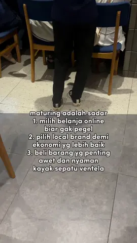 betul apa betul vels?😄 #ventela #sepatulokal #M 