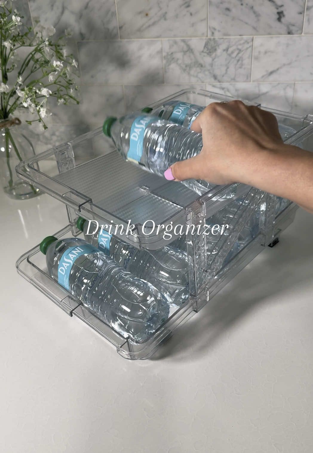 Finally an adjustable drink organizer 😍✨ #asmr  #organizedhome #fridgeorganization  @lamuhome @DELAMUHOME 