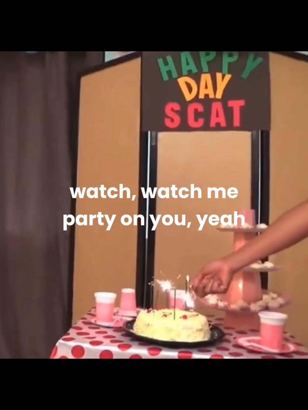 party 4 u #charlixcx #party4u #lyrics #aghatanunes 