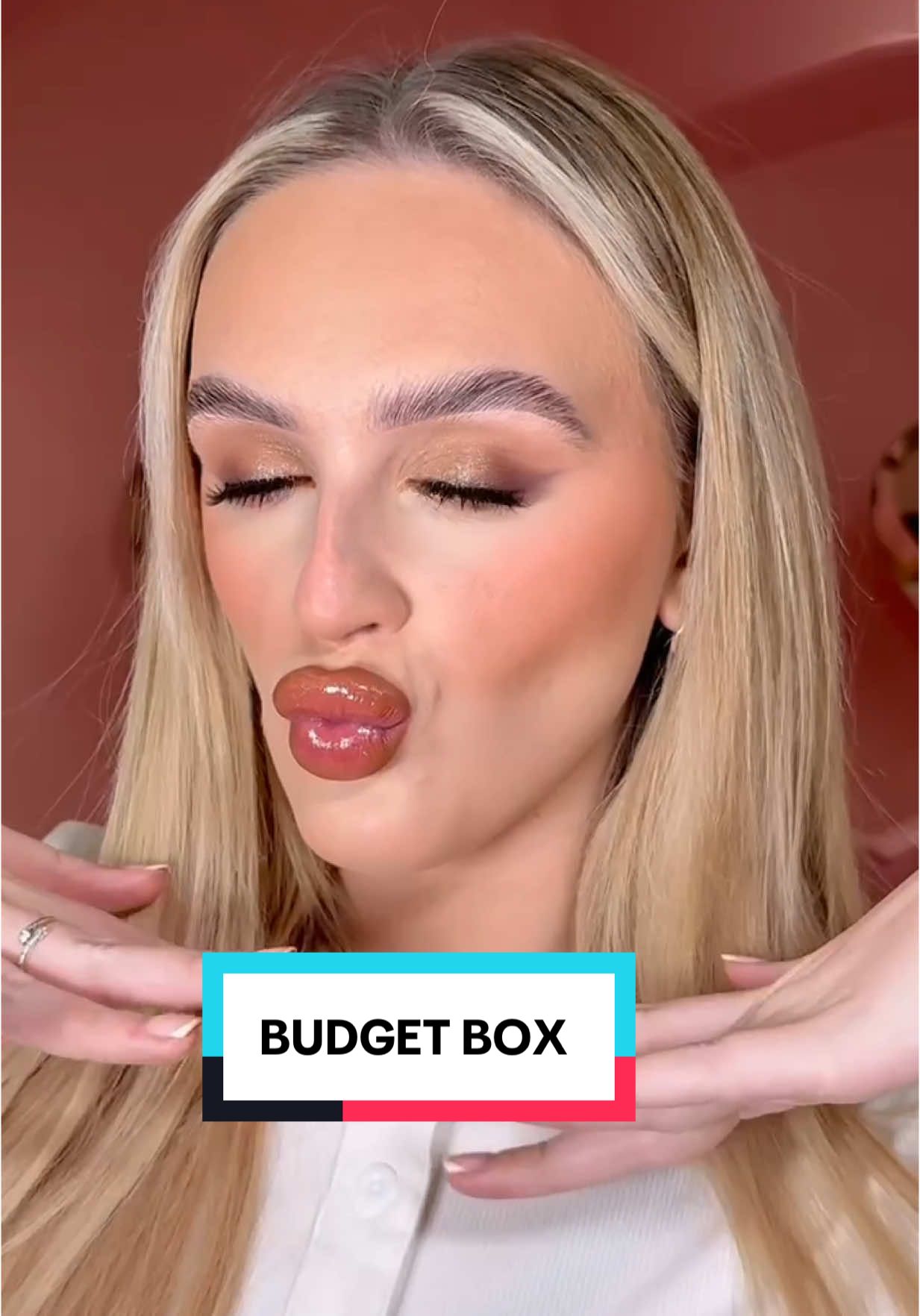 Babe, are you a budget box baddie?💓 #plouise #plouisemakeup #plouisebudgetbox 