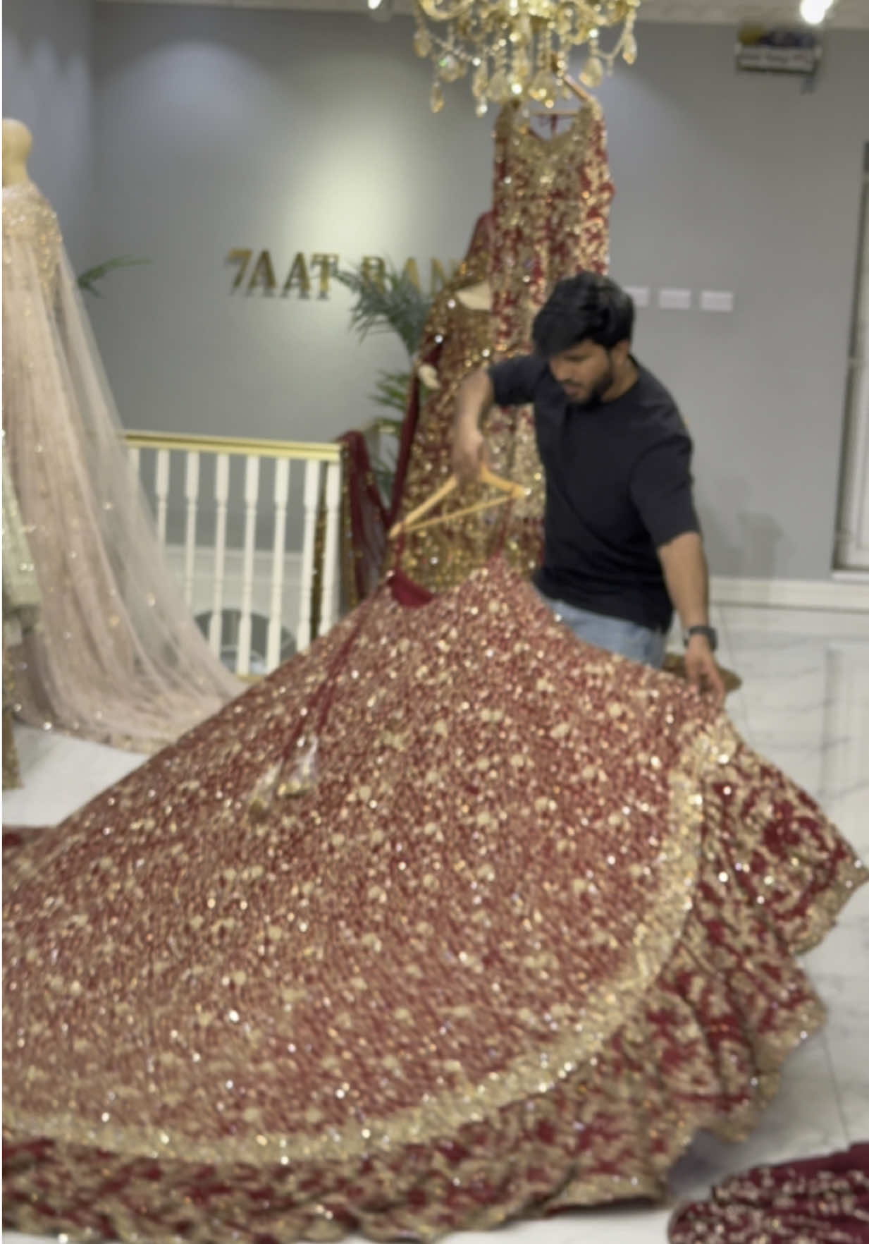 7AATRANG BRIDAL🤩❤️#7aatrang #sale #kidsdress #farshishalwar #bridal #easterholidays #discount #arabi #model #sheesha #CapCut #burjfabrics #pathanscollection #shahjahan #shahjahan #fyp #million #makuptutorial #jhol #motivation #edits #pricless 
