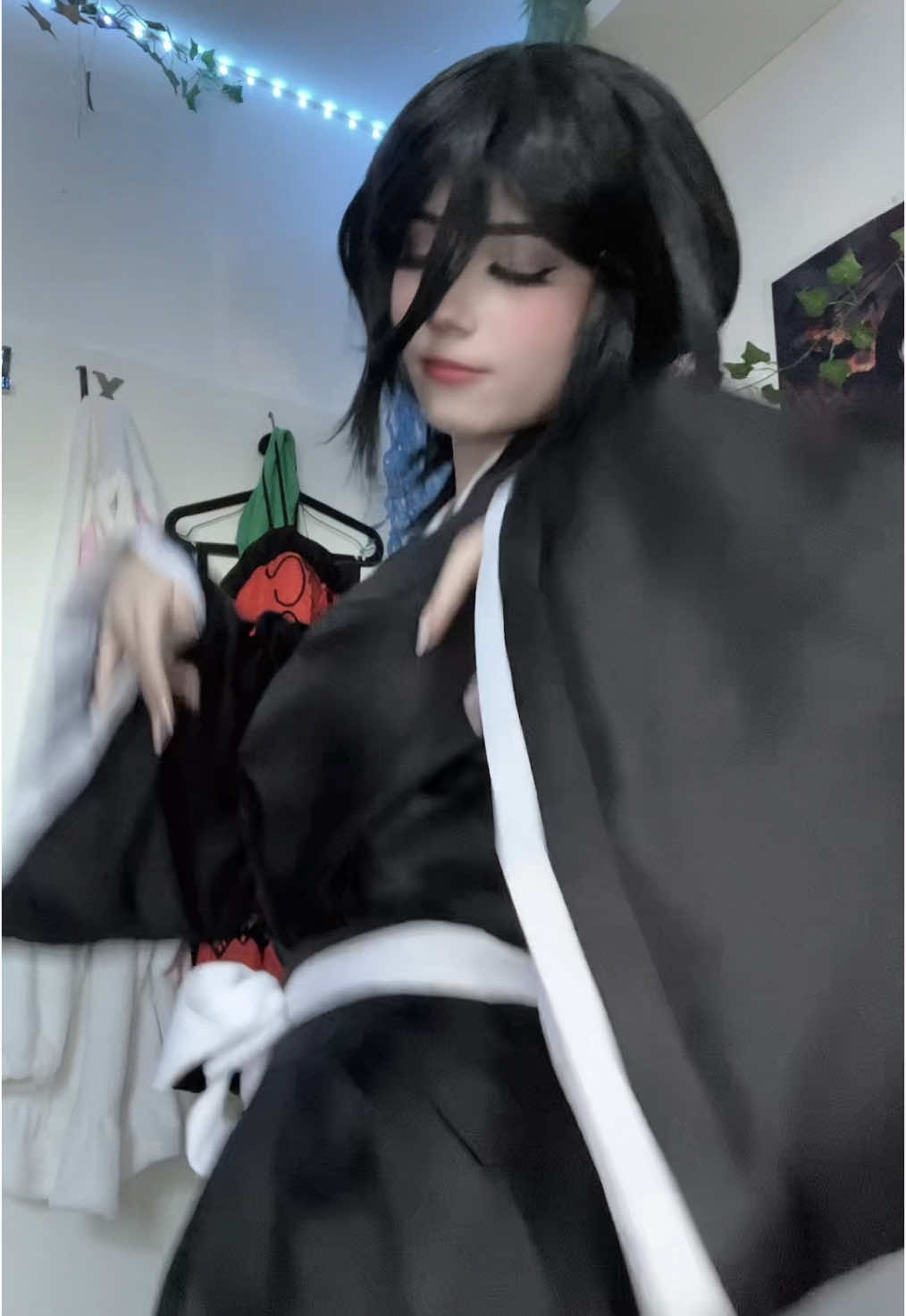 absolutely love this dance🙏 #rukia #rukiakuchiki #bleach #bleachcosplay #cosplay #dance #trend #hakkanotogame #cosplayer #rukiacosplay #bankai #fyp 