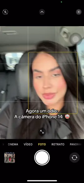 O que tá acontecendo com a câmera do iPhone 14? Que ódio 