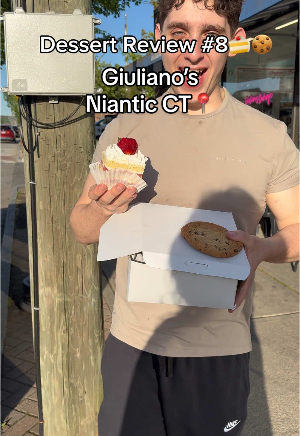 Dessert Review Part 8. Giuliano’s Bakery Niantic CT. #dessert #eatingshow #Foodie #ranking #mukbang #munchermatt #fyp 