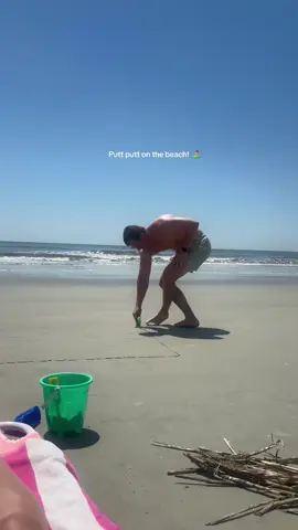 The perfect beach day ⛳️ @foreplay (via:@morgandownum) 