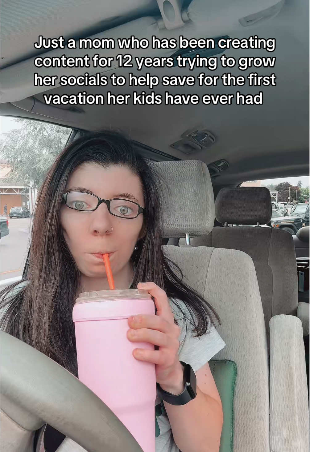 #justamom #contentcreator #creatorsearchinsights #singlemom #fulltime #divorced #tryingtogrow #savingmoney #roadto10k 