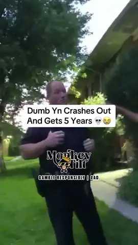 What is going thru bro’s head😭 #viral #yn #police #crashout #bodycam #fyp 