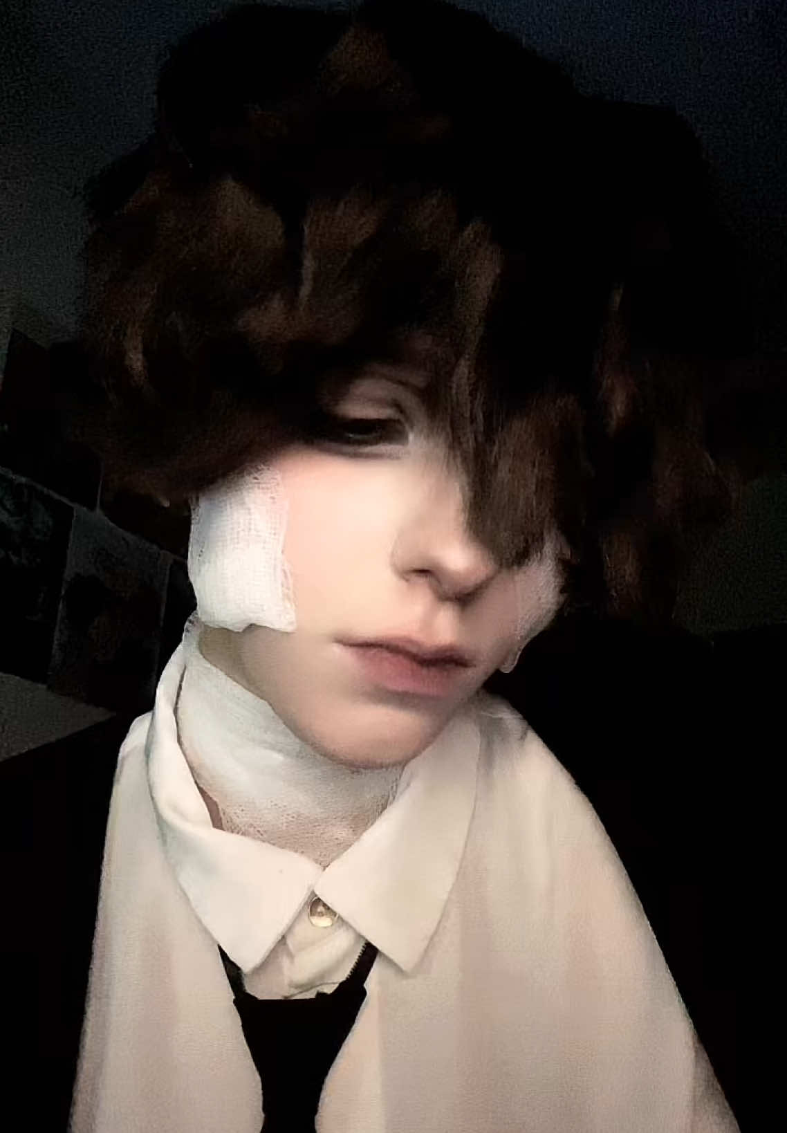 I love bsd 😭❤️ @eli #bungoustraydogs #bsd #dazaiosamu #portmafiadazai #dazai #dazaicosplay #bsdcosplay #portmafia 