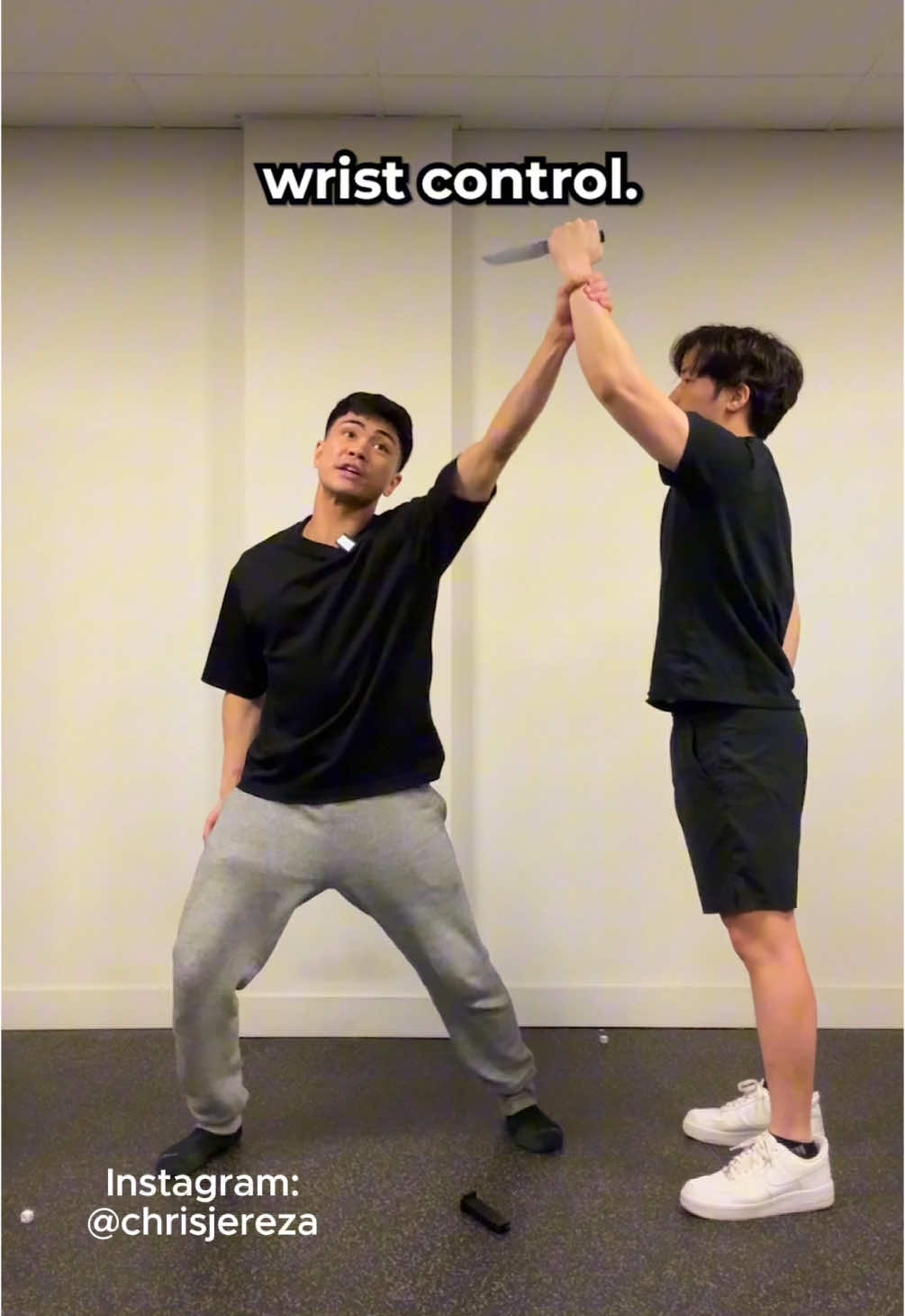 SELF DEFENSE REVIEW. Hope you took notes. #mma #boxing #selfdefense #repost