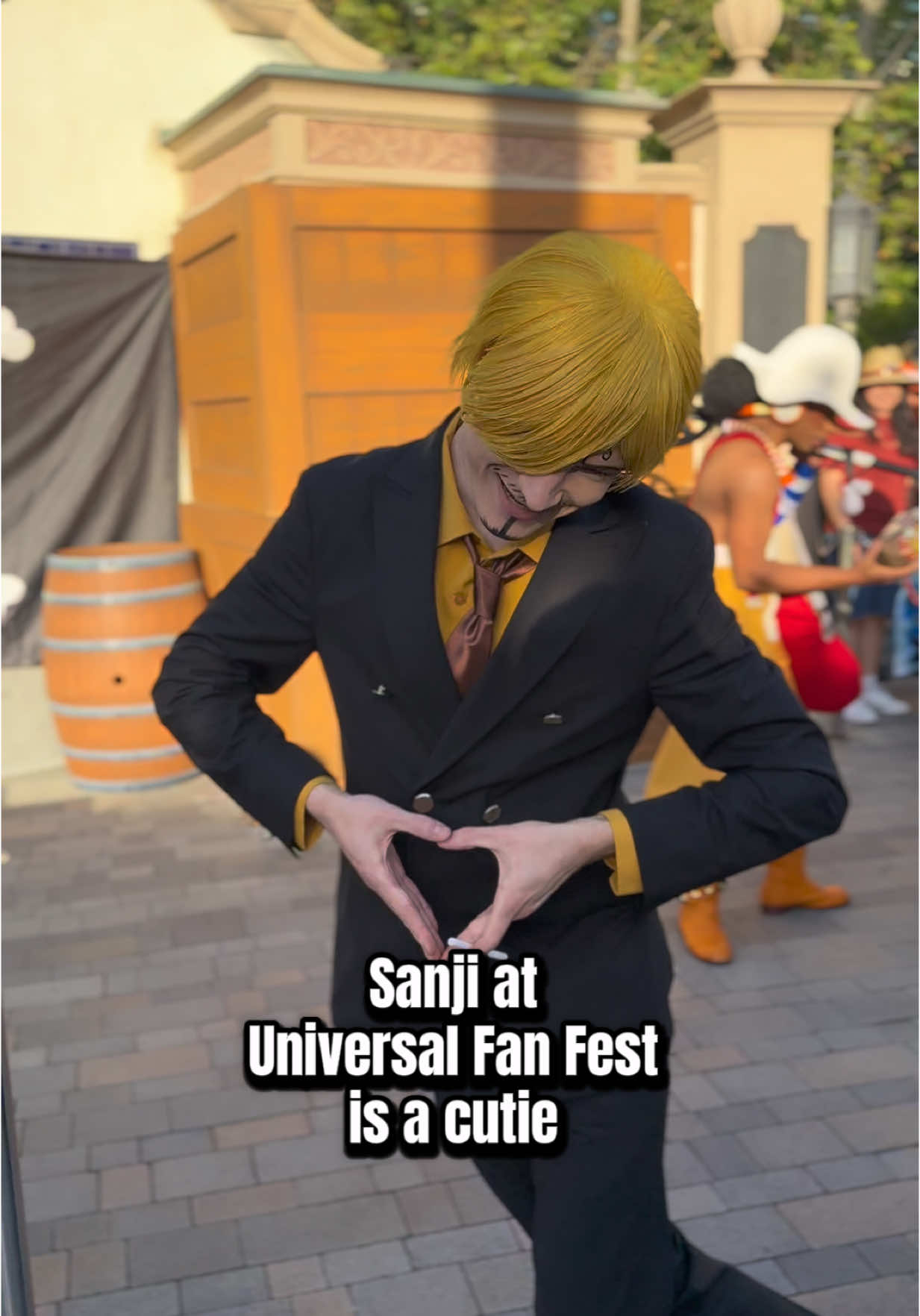 Universal Fan Fest Nights was so fun! #onepiece #universalstudios #themepark 