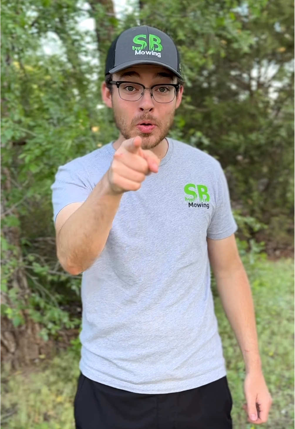 Make a fundraiser on @GoFundMe for someone deserving in your life and pay it forward! The $100 donations mentioned in the video are personally from me and not sponsored by GoFundMe. Find someone in your life who deserves a thank-you and start a fundraiser for them. Let’s see what this community can do! #payitforward #gofundmepartner #sbmowing #gofundmechallenge #makeagofundme