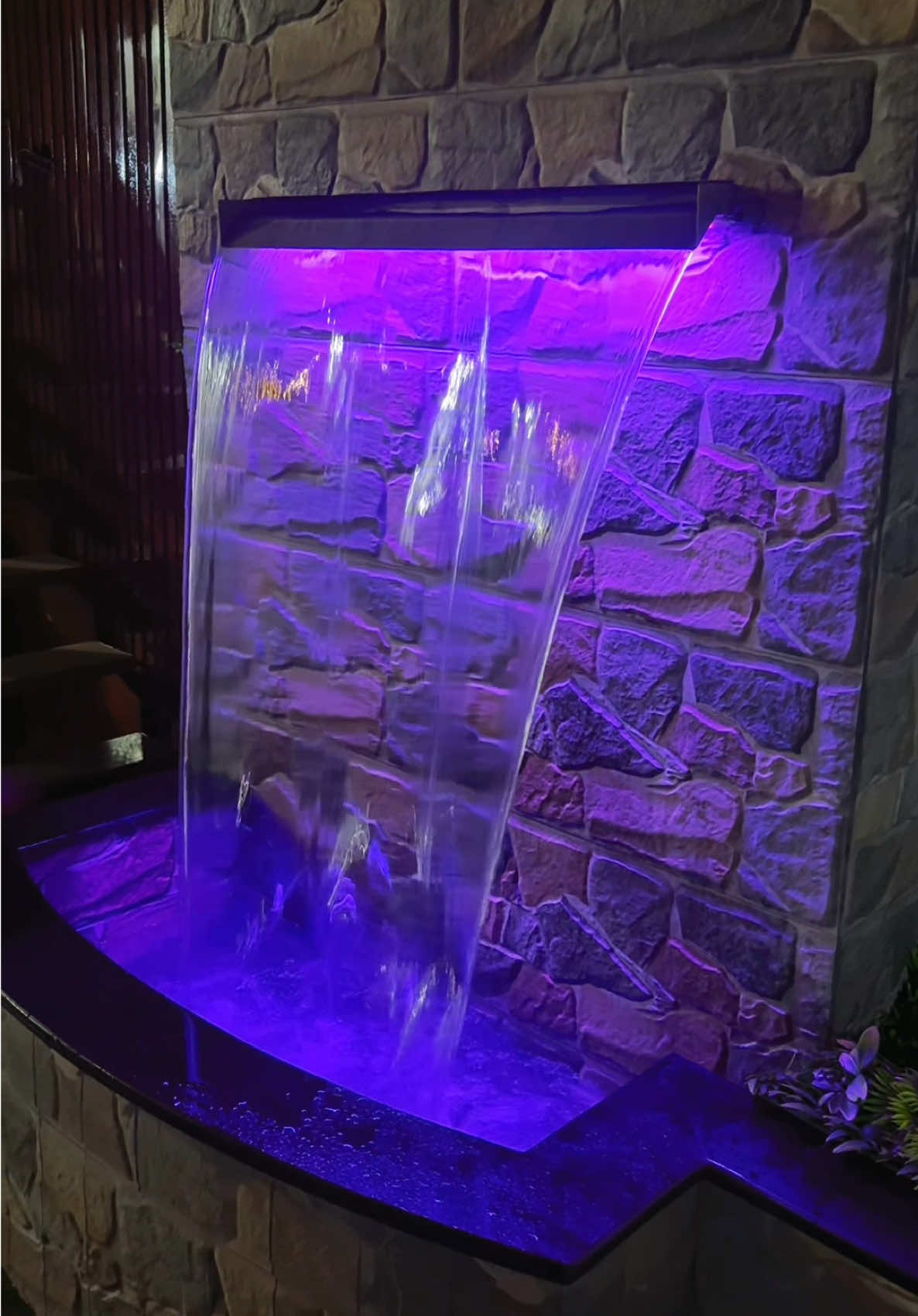 ✅ Otro proyecto entregado con éxito! Velo de agua con sistema smart. #Cascadas #velosdeagua #CascadasPeru #velos #rebose #alexa #velosdeaguasmart 