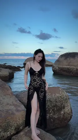 #Vì em thích biển  Nên hay đem chuyện cũ ra khơi 🌊 #viral #Biển #quynhon❤️ #xuhuongtiktokkk 