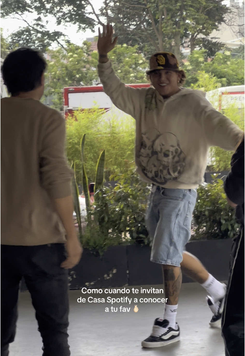 Te amo Brandon, eres DEMASIADO ❤️‍🩹  #beele #beelemusic #spotify #fan #momento #casaspotify @BEÉLE @Spotify @Nicky Jam 
