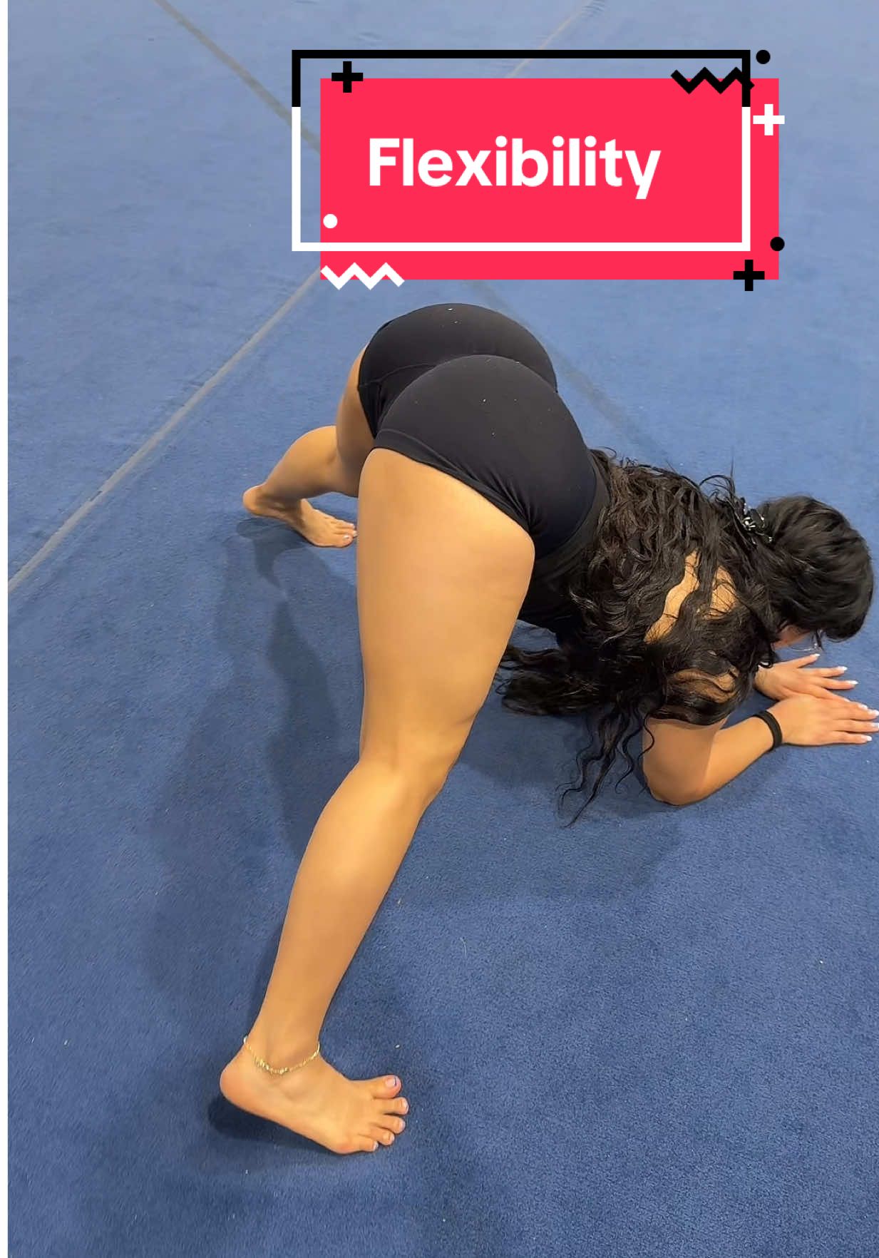 Working on flexibility and mobility 🤸🧘 #flexibility #mobility #stretch #flexiblegirl #yogagirl 