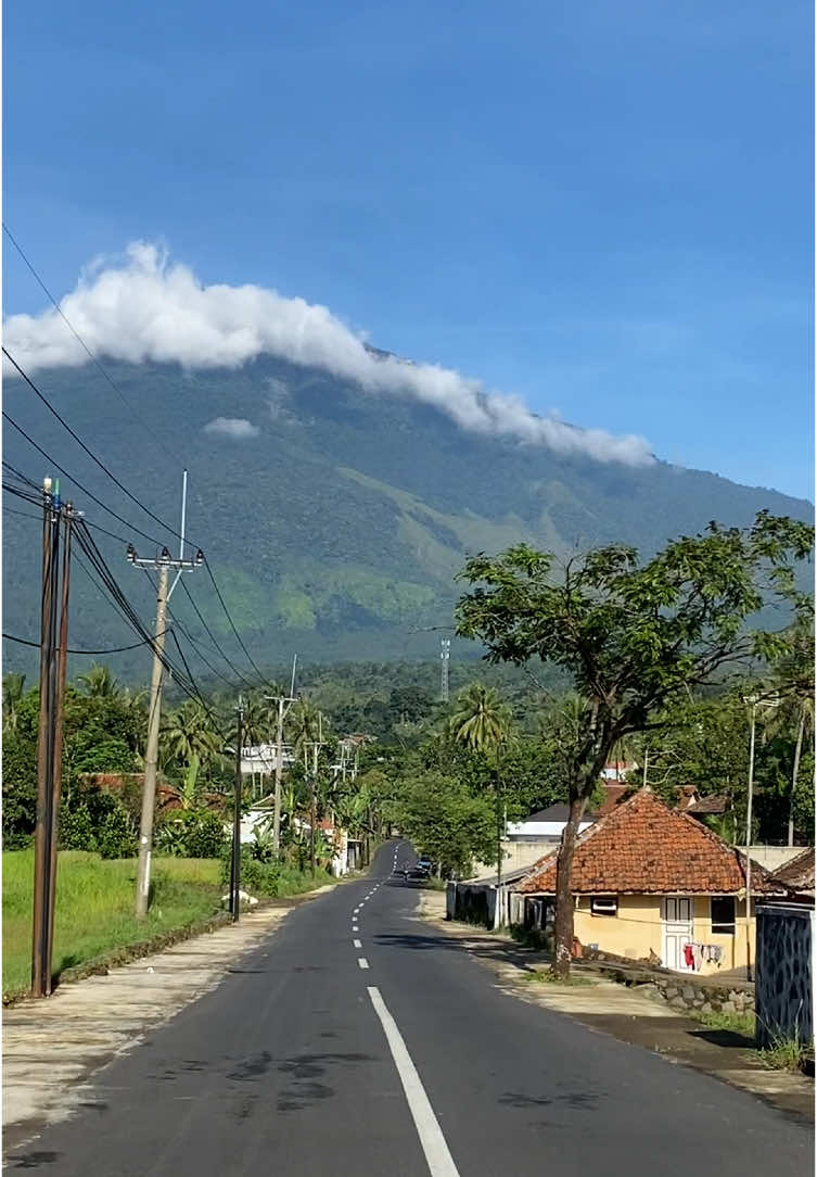 Kaliaren🍃#kuningan #kuninganjawabarat #gunungciremai 