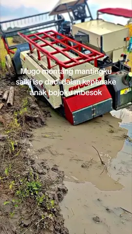 🤲🤲🫡#fmworld #maxxibimocombine #bimo110xss #gabahbalap🌾 #penebasgabah #bakulgabah #bosgabahmuda #bojonegoro #combineharvester #102ss #bimo102ss #gabahbalap🌾 