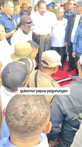 #fypシ゚viral #anakpapua #papuatiktok #bersyukur #wamenapapuatiktok 
