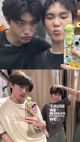 couple phone case or not?? 🙈 KEN REPOSTEDDDD  #kenpaul #kenkanthee #paultanan #pertar #boysinloveseries #fyp 