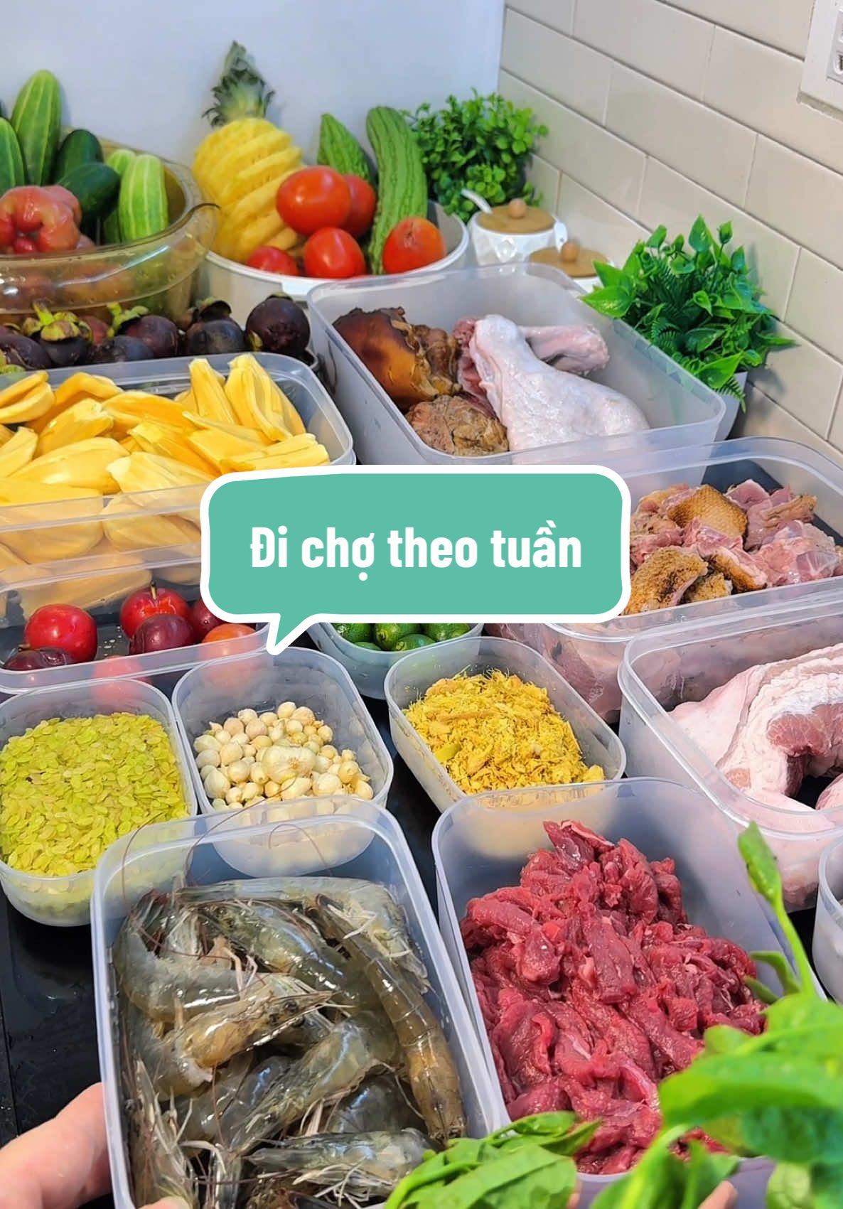 Cuối tuần rồi, dậy sớm đi chợ cho cả tuần  thui chị em ơiii#mesausoc #dichotheotuan#naumonngon#xh