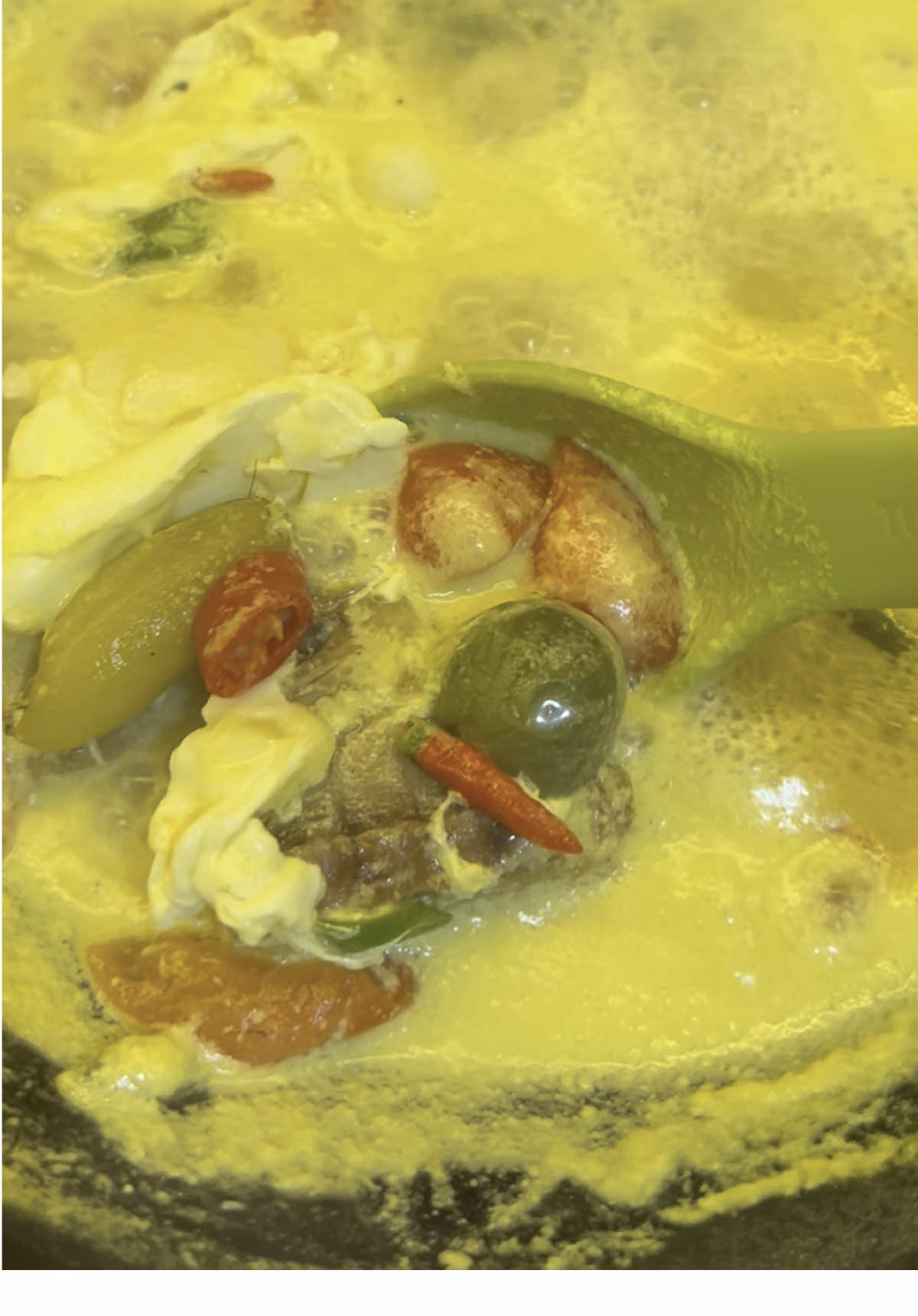 Telang betanak lawan intalu 🤤 Ikan asin masak santan dan telur  🫕