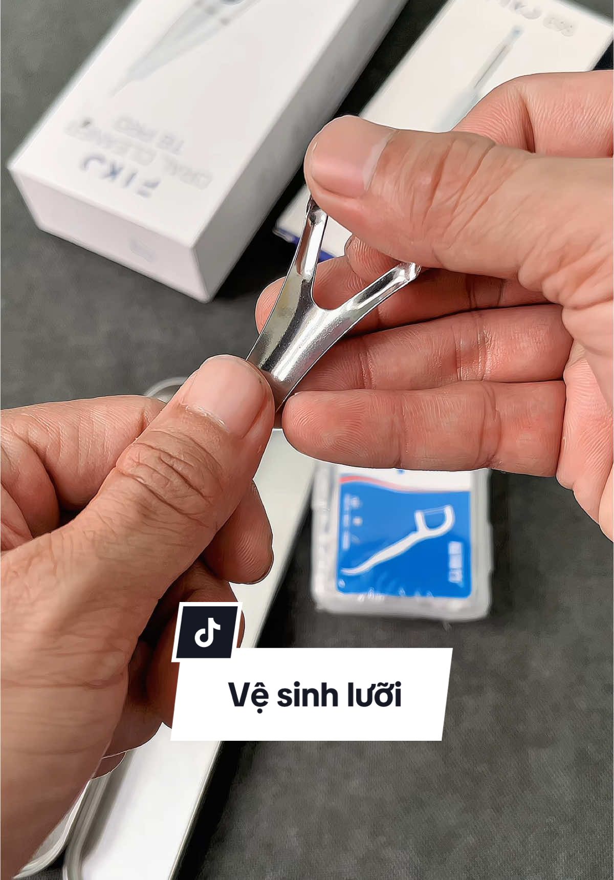 Dụng cụ nạo lưỡi, vệ sinh lưỡi. #dungcunaoluoi #dungcuvesinhluoi 