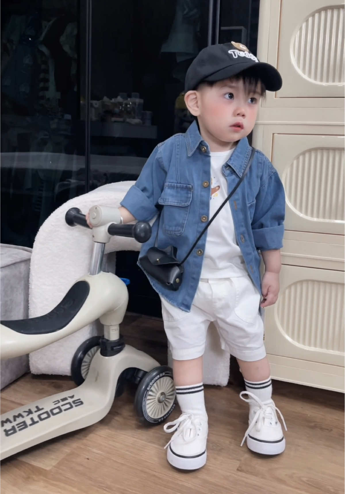 Quá trời đẹp traii luôn các mẹ ơii , phong cách hàn xẻngg lunn ạ . Set em tự mix mẹ nào muốn mua các món vô giỏ hàng em chọn nhaaa 😍#giadinhbap🌽 #dobochobeyeu #dohechobe 