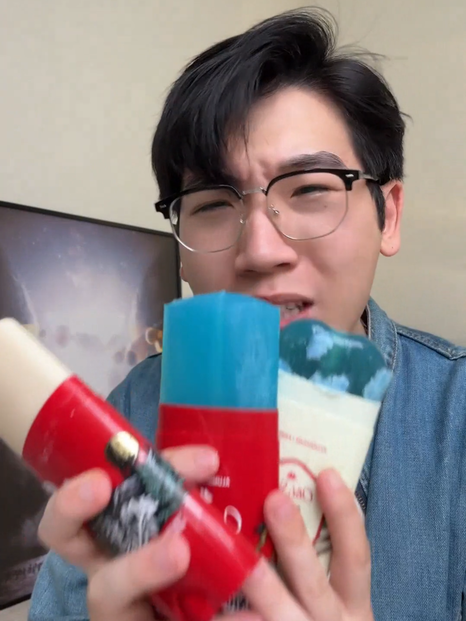 Mùi này đúng kiểu: “Ơ, ai mới tắm xong đấy?” #huynhanhreview #oldspice