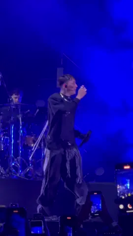 Cristal - Tiago PZK #tiagopzk #lima #limaperu🇵🇪 #costa21 #2025 #gottia #concierto #peru 