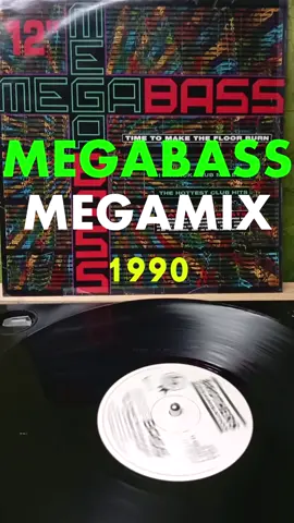 Megabass Megamix 1990 @klaux.mc  #megamix #eurohouse90s #technodance #ilovemusic #hiphousemusic #vinilos #acetatos #pionnerdjset #mixed #fypツ