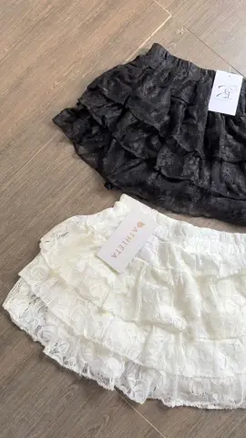 Chân Váy Ren 3 Tầng Có Lót Quần Lưng Thun Chân váy Lẻ ren tầng xếp ly dáng ngắn cạp chun siêu xinh freesize dưới 52kg ##moingaymotoutfit##xhuongtiktok2024☘️✨##xinhxinh##xh##moingaymotooutfit